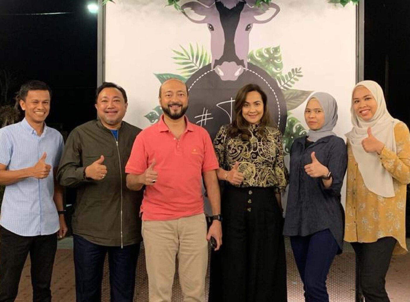 Honoured guests welcomed at The Place Steak Houze